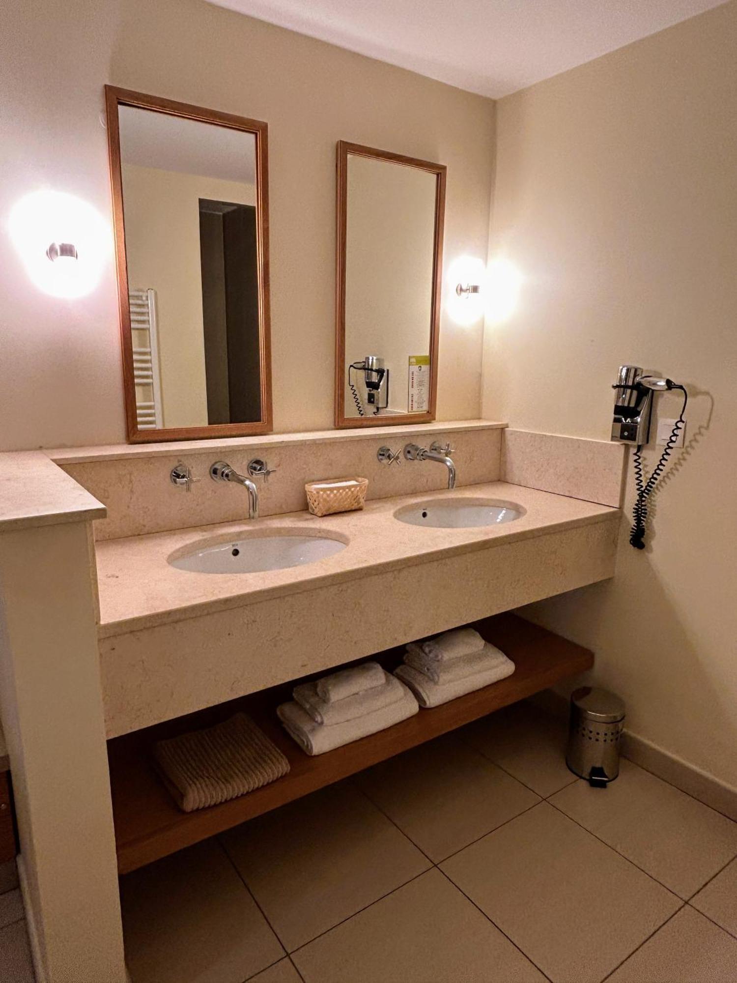 Suite Superieure Domaine Du Golf St Endreol, 1 A 2 Personnes La Motte Εξωτερικό φωτογραφία