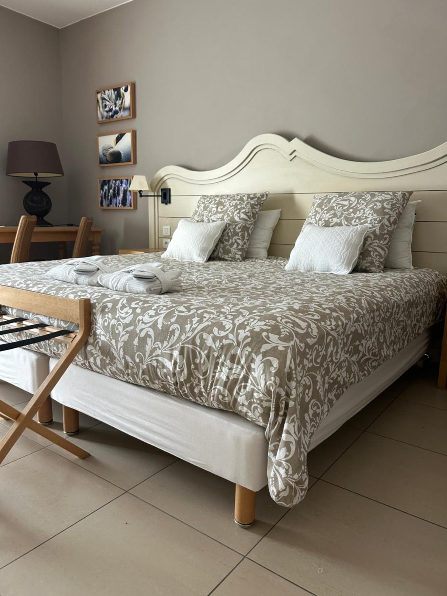 Suite Superieure Domaine Du Golf St Endreol, 1 A 2 Personnes La Motte Εξωτερικό φωτογραφία